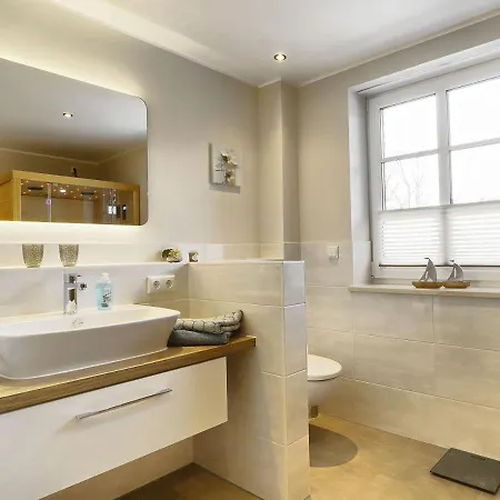 Apartment Ostseetraum-im-ferienhaus-flair-am-meer Zingst